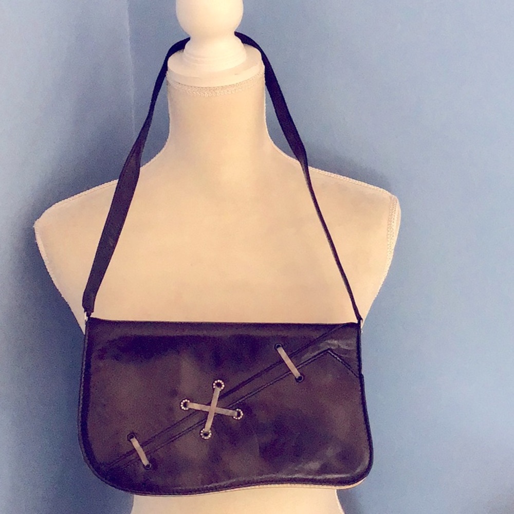 Black Italian soft nappa leather shoulder bag with zip and removable handles